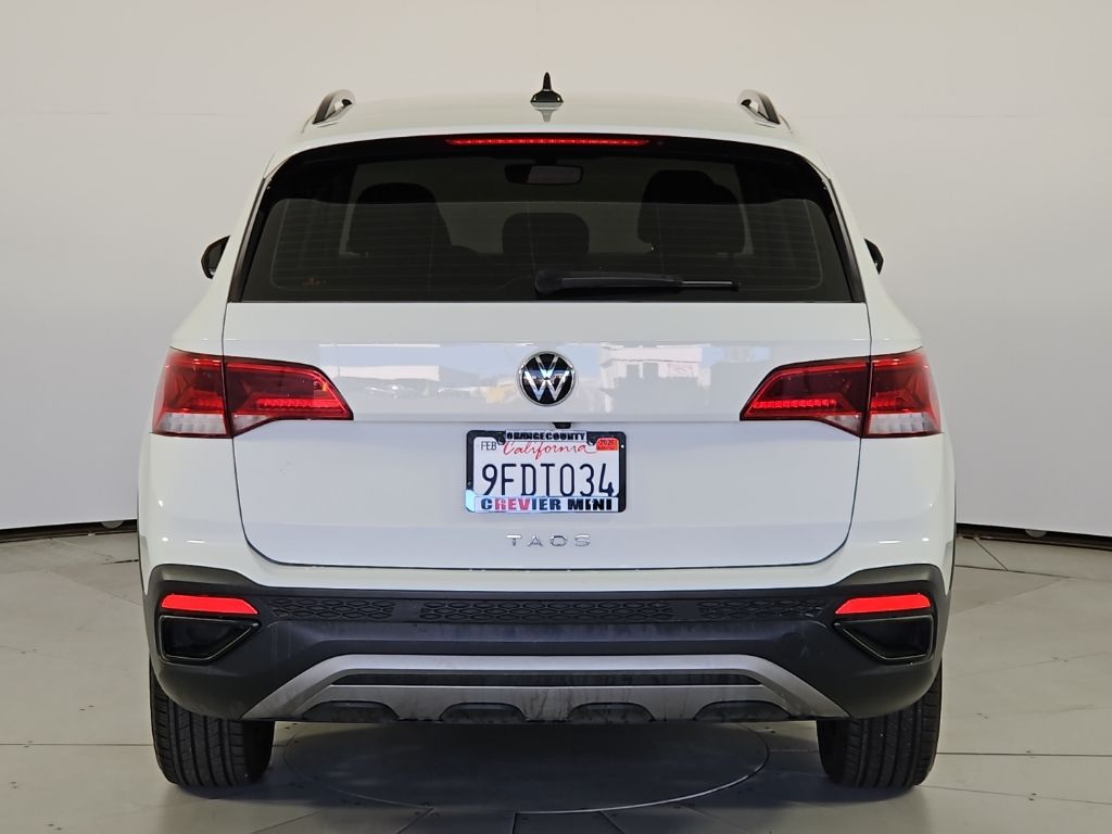 Thumbnail: 2023 Volkswagen Taos - 8