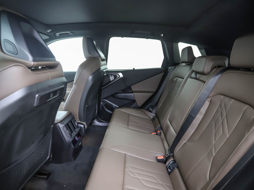 Thumbnail: 2026 BMW X3 - 23