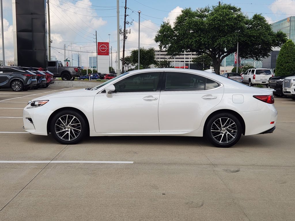 2017 Lexus ES 350 White at Westside Lexus