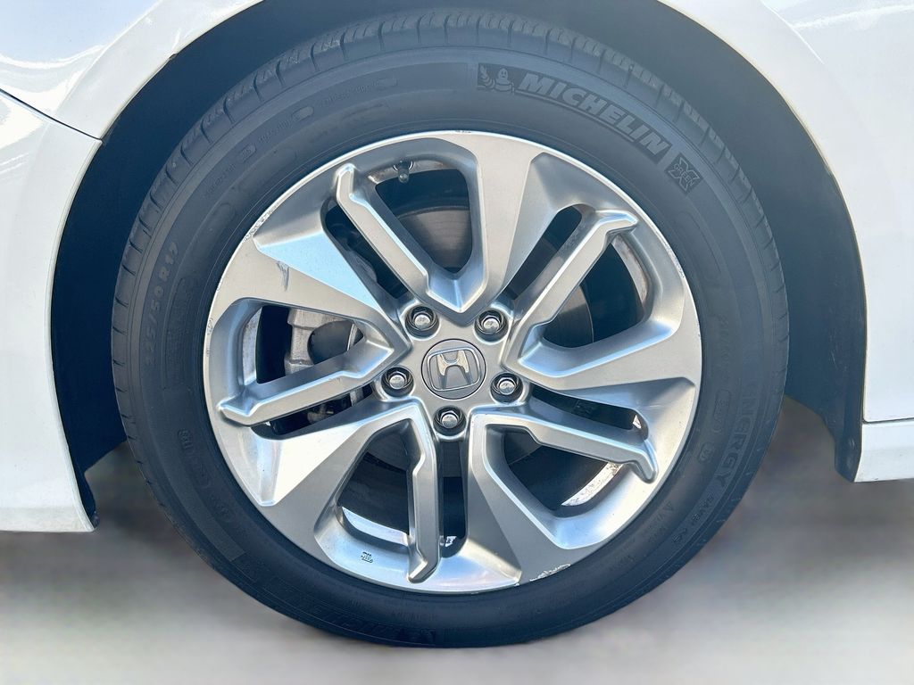 Thumbnail: 2018 Honda Accord - 28