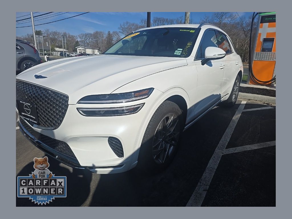 White 2025 Genesis GV70 2.5T Standard AWD SUV / Crossover All-Wheel Drive 8-Speed Automatic