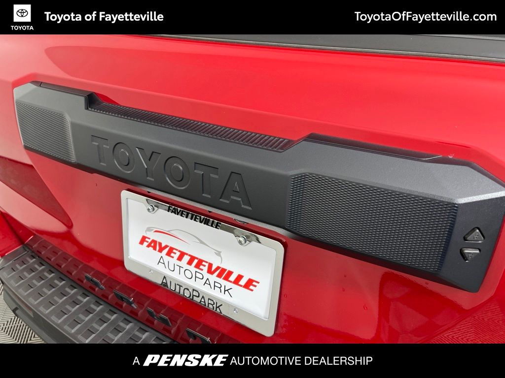 Thumbnail: 2025 Toyota 4Runner - 13