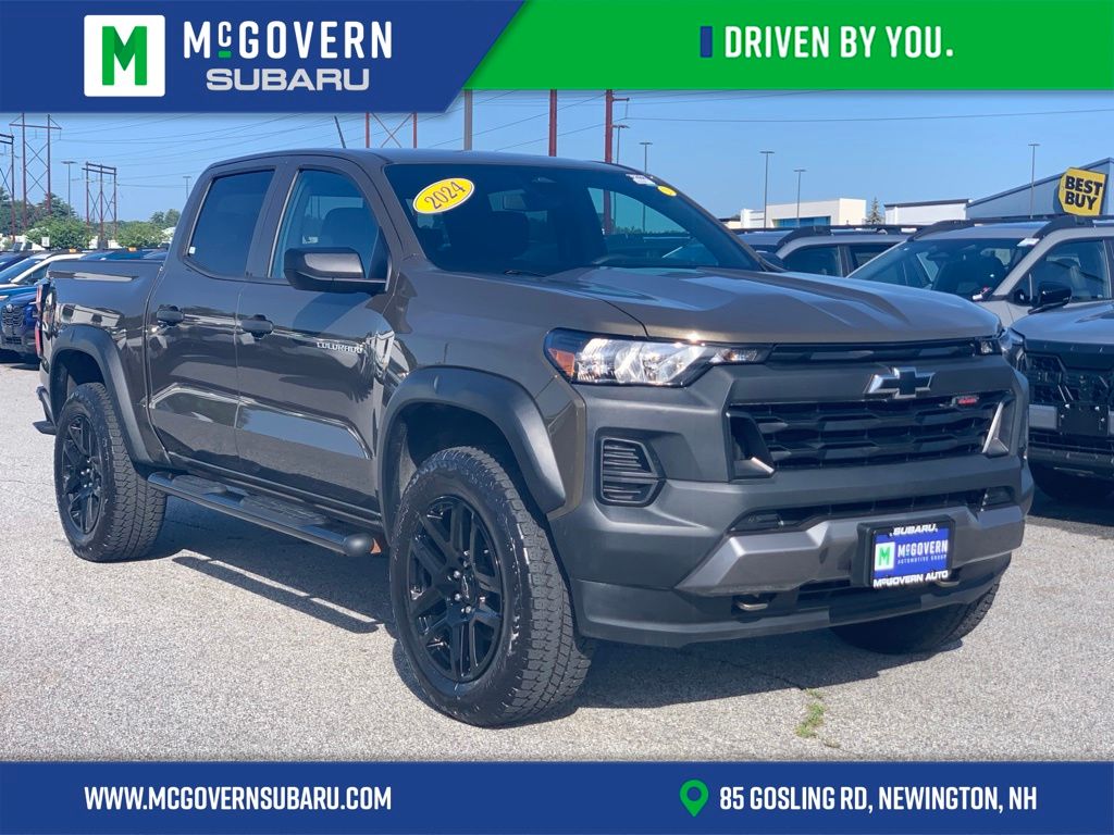 Harvest Bronze Metallic 2024 Chevrolet Colorado Pickup Truck Four-Wheel Drive 8-Speed Automatic