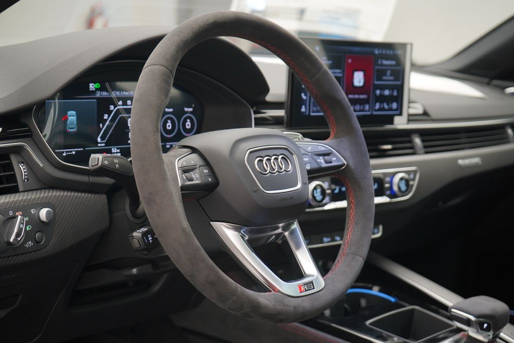 2024 Audi RS 5  12