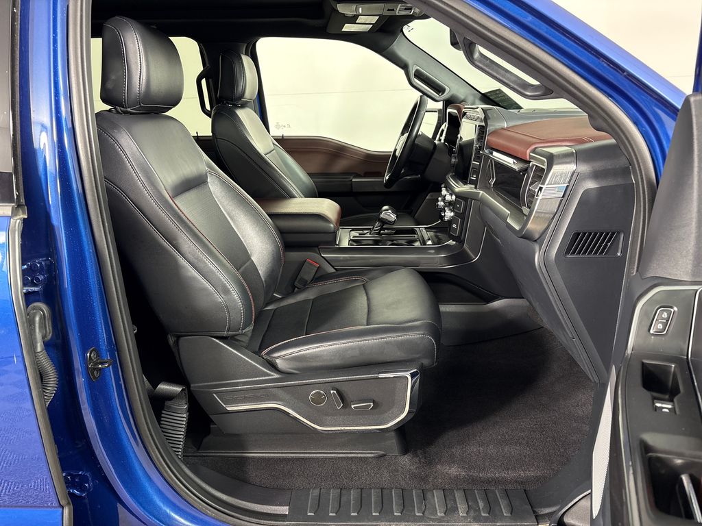 Certified Used 2023  Ford Lariat image 7