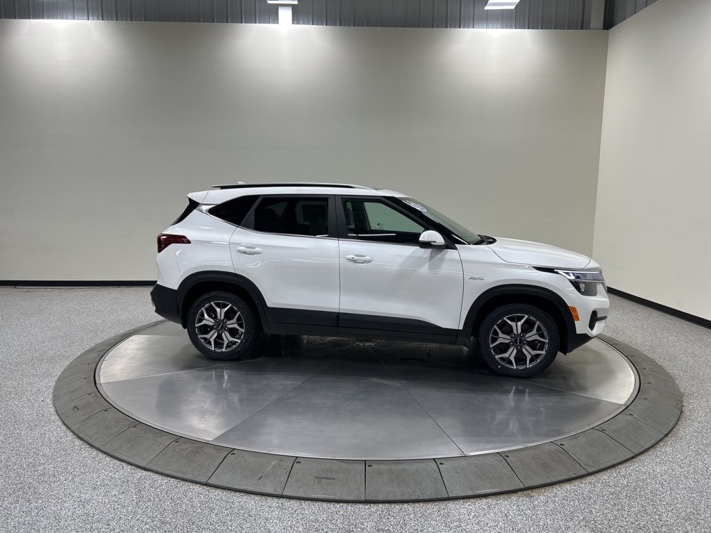 used 2023 Kia Seltos car, priced at $20,879