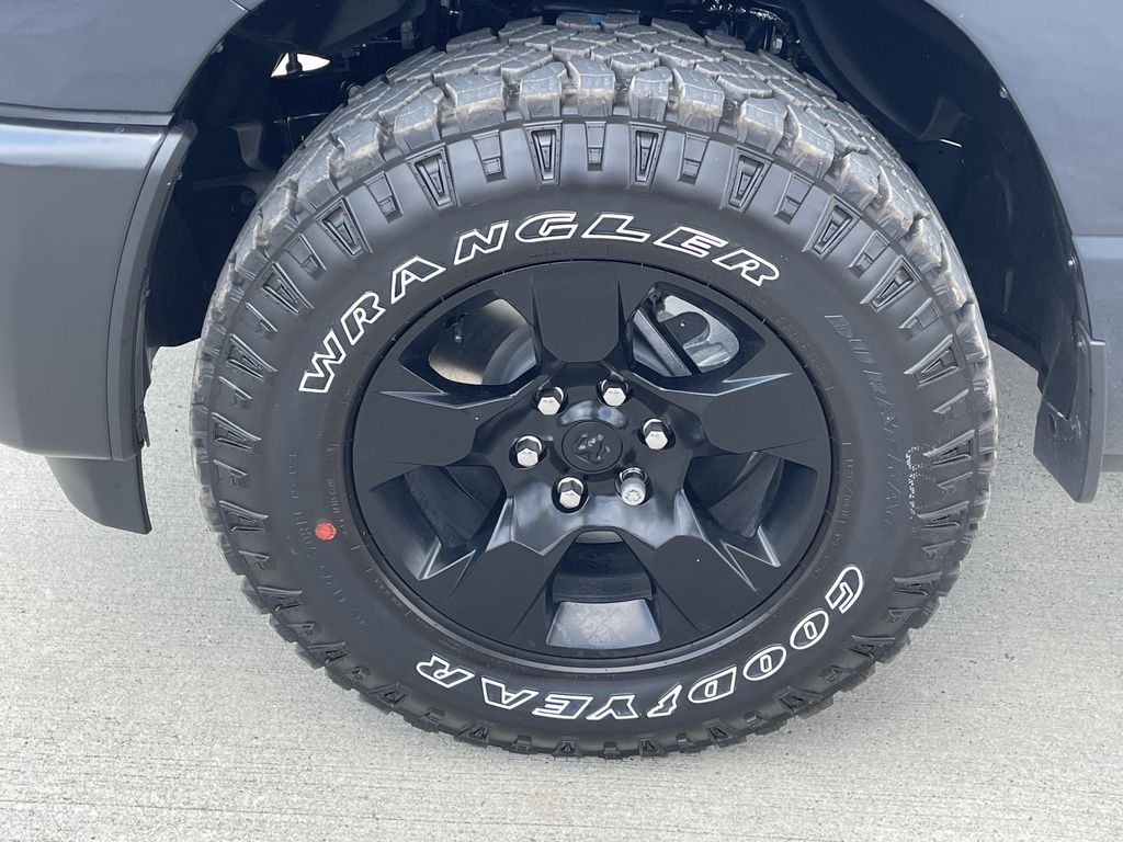 2026 Ram 1500 Laramie - 8