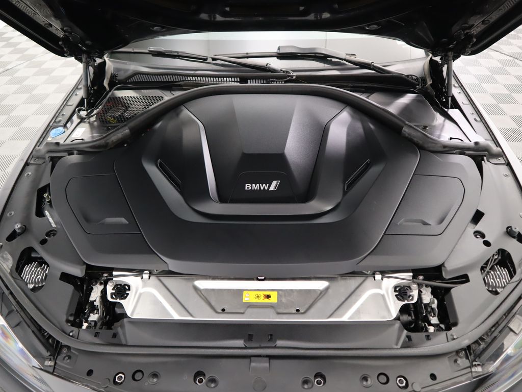 Thumbnail: 2023 BMW i4 - 30