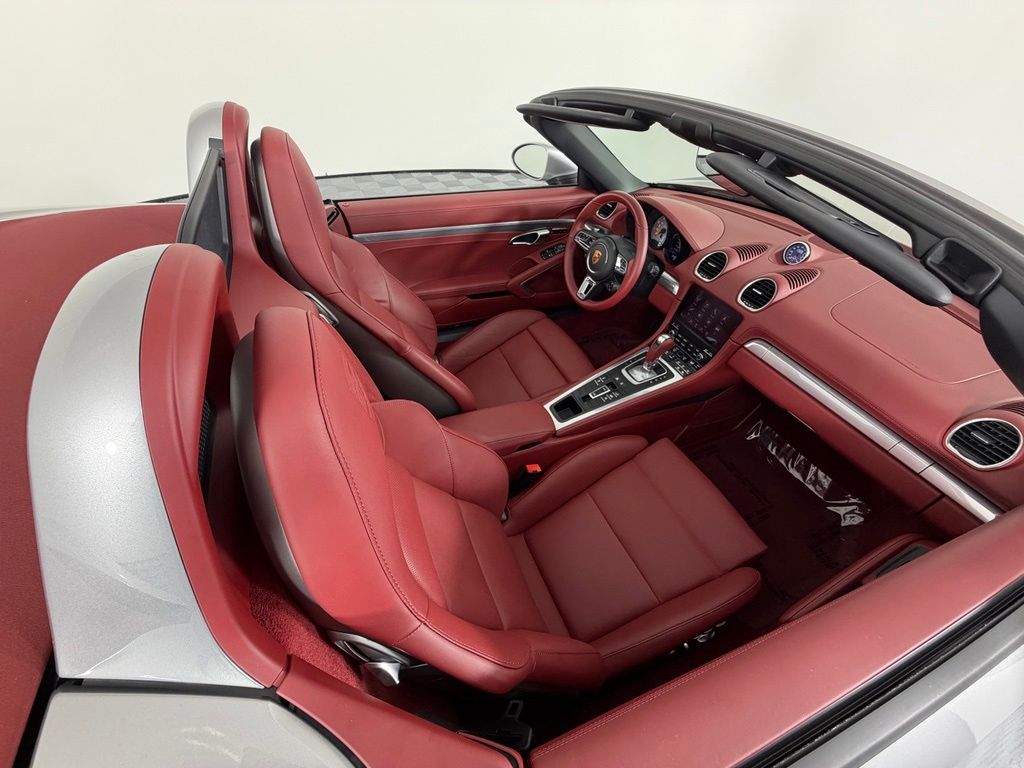 Thumbnail: 2025 Porsche 718 Boxster - 13