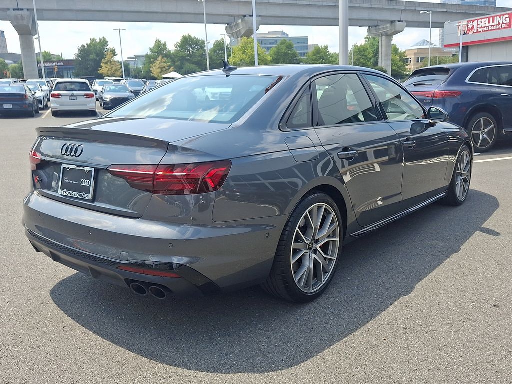 Thumbnail: 2023 Audi S4 - 4