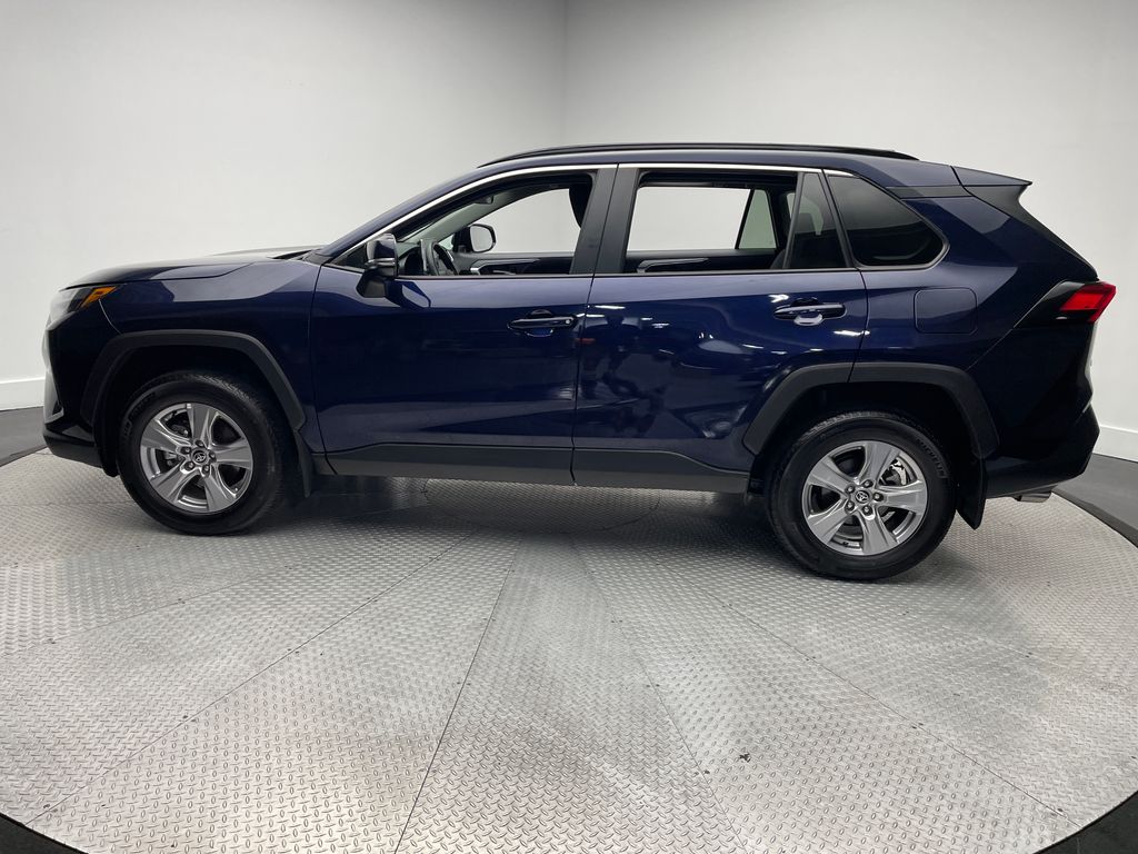 Thumbnail: 2025 Toyota RAV4 - 8