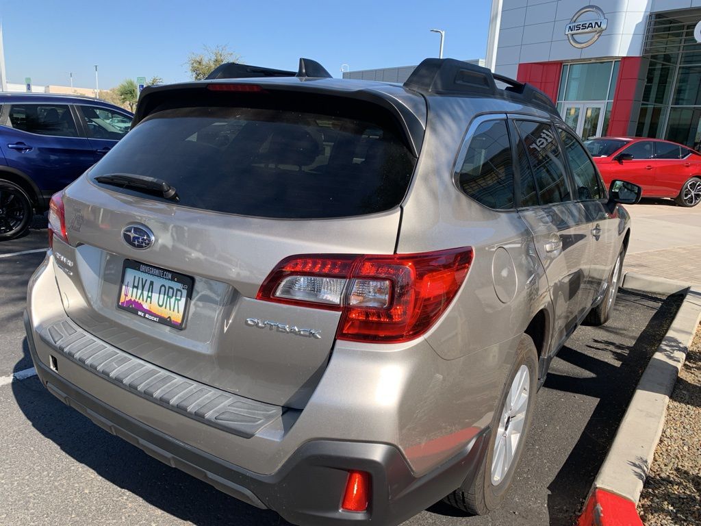 2018 Subaru Outback 2.5i Premium 5