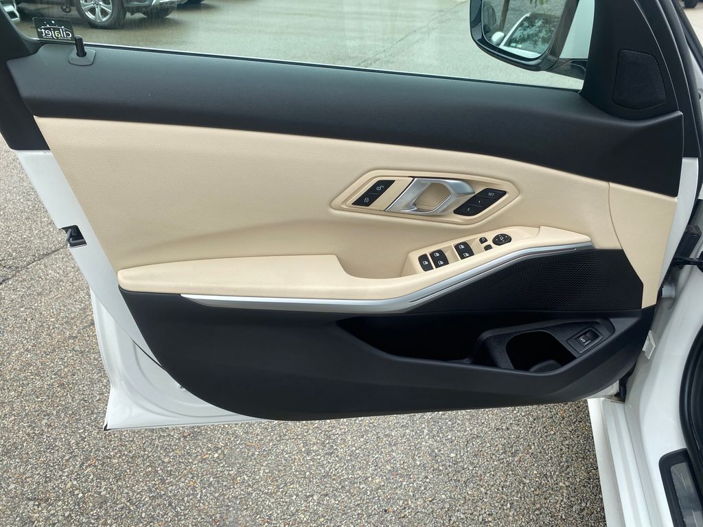 2024 BMW 3 Series 330i xDrive White at South Hills CDJR
