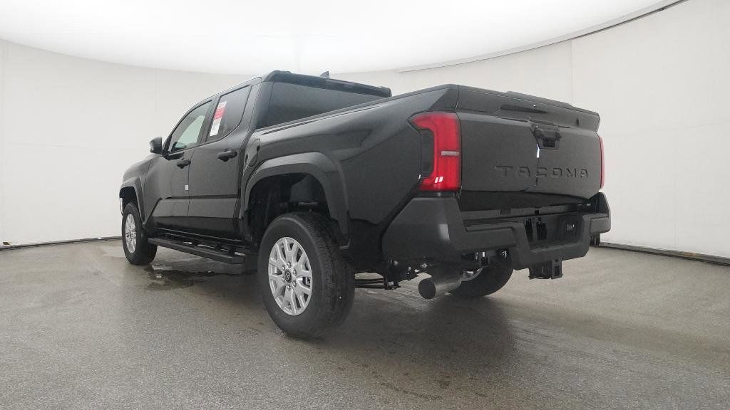 Thumbnail: 2025 Toyota Tacoma - 15