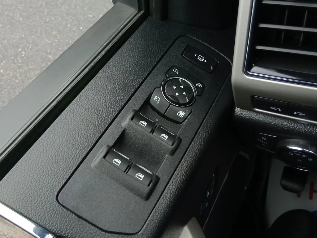 2019 Ford F-350 LARIAT