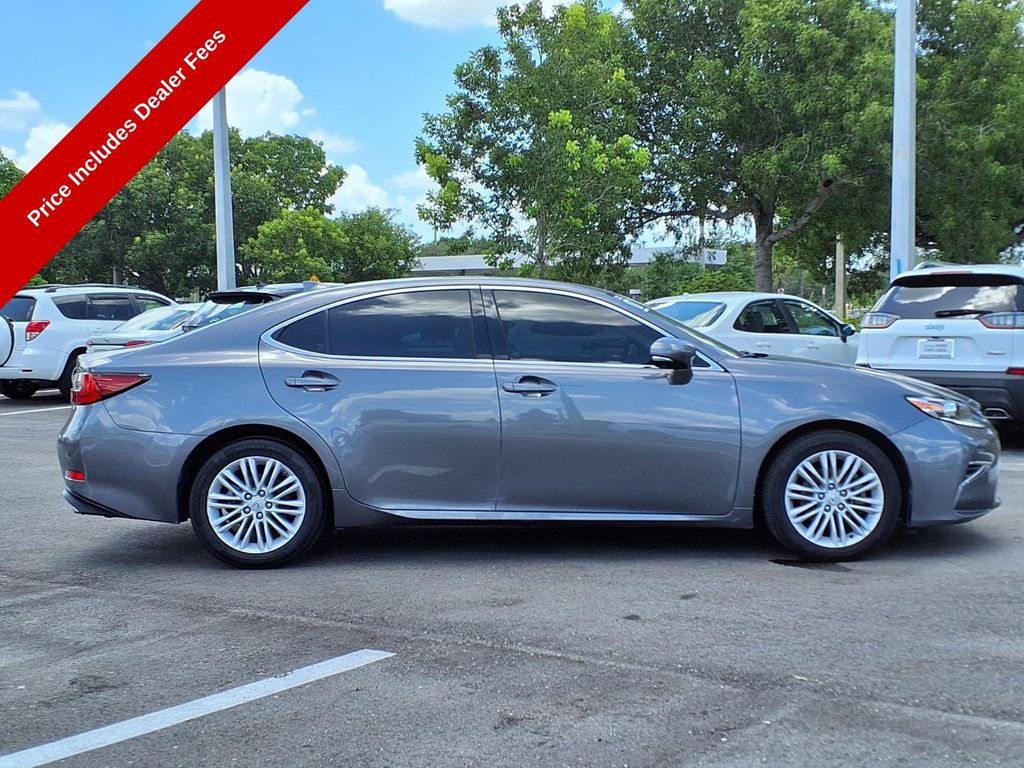 Used 2017 Lexus ES Sedan