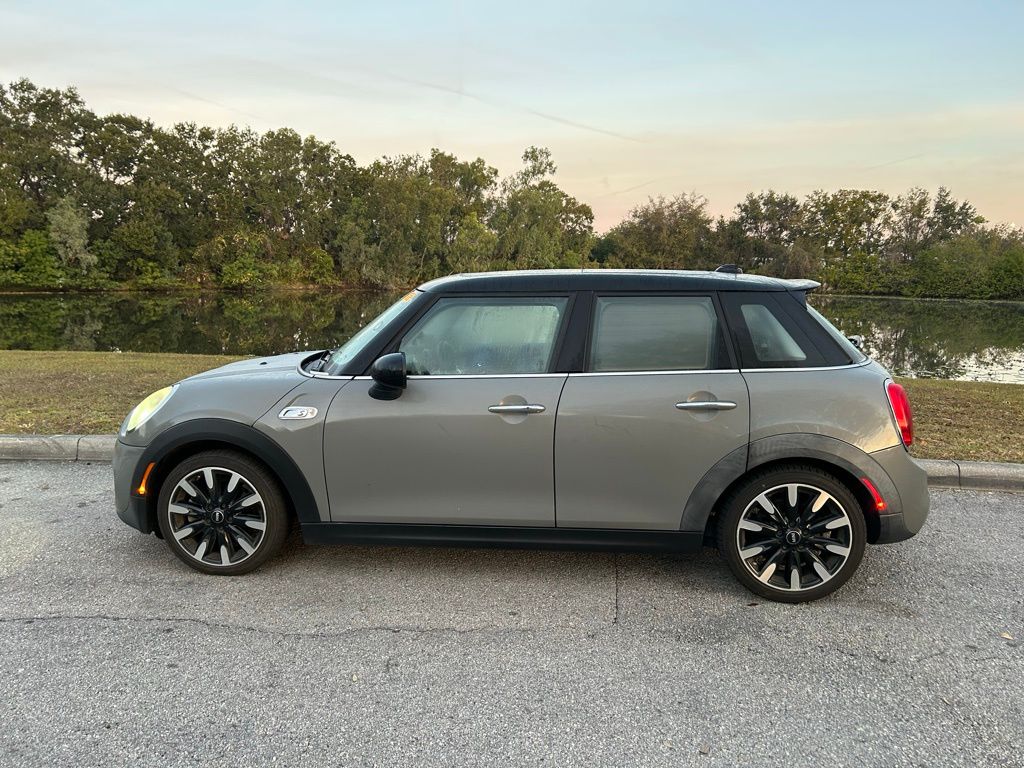 Thumbnail: 2016 MINI Cooper - 2