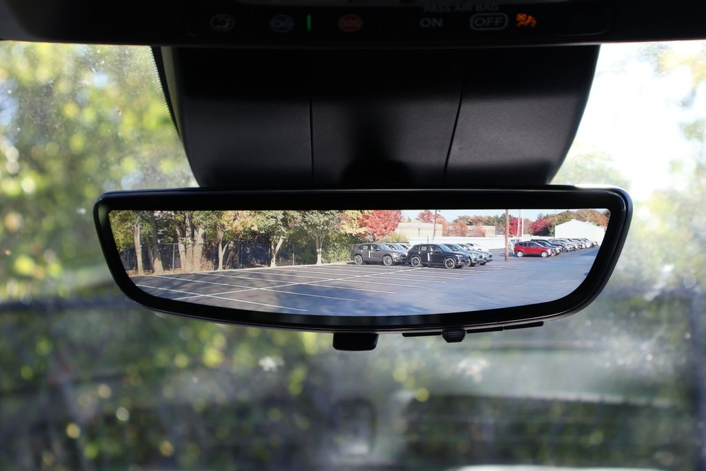 Thumbnail: 2024 Chevrolet Silverado 1500 - 19