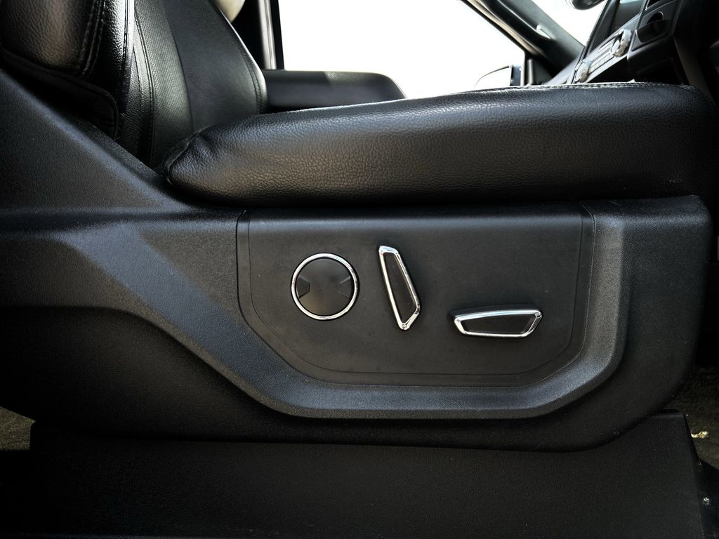car-gallery-32