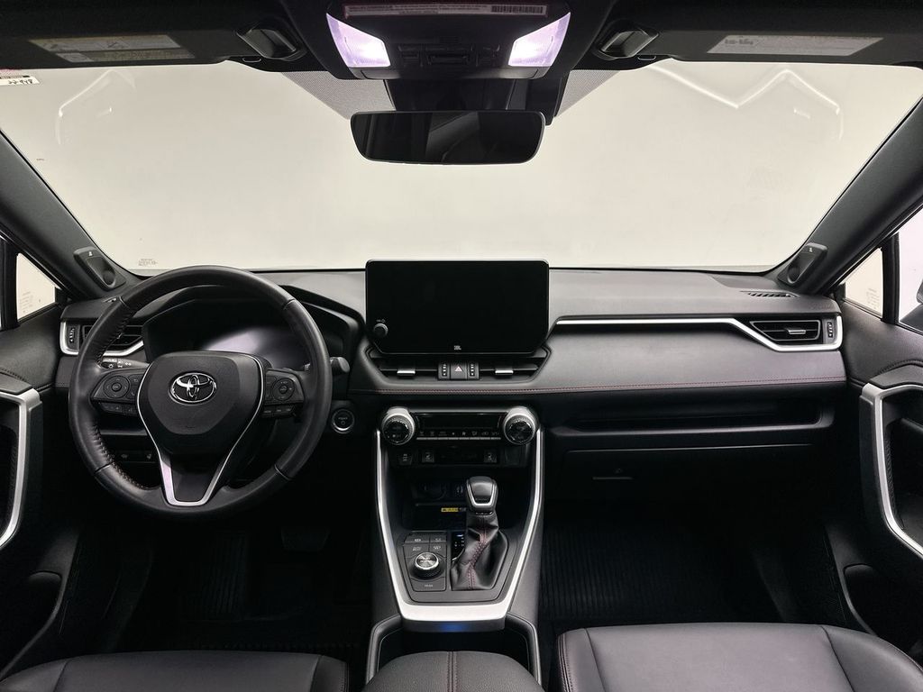 Thumbnail: 2023 Toyota RAV4 - 8