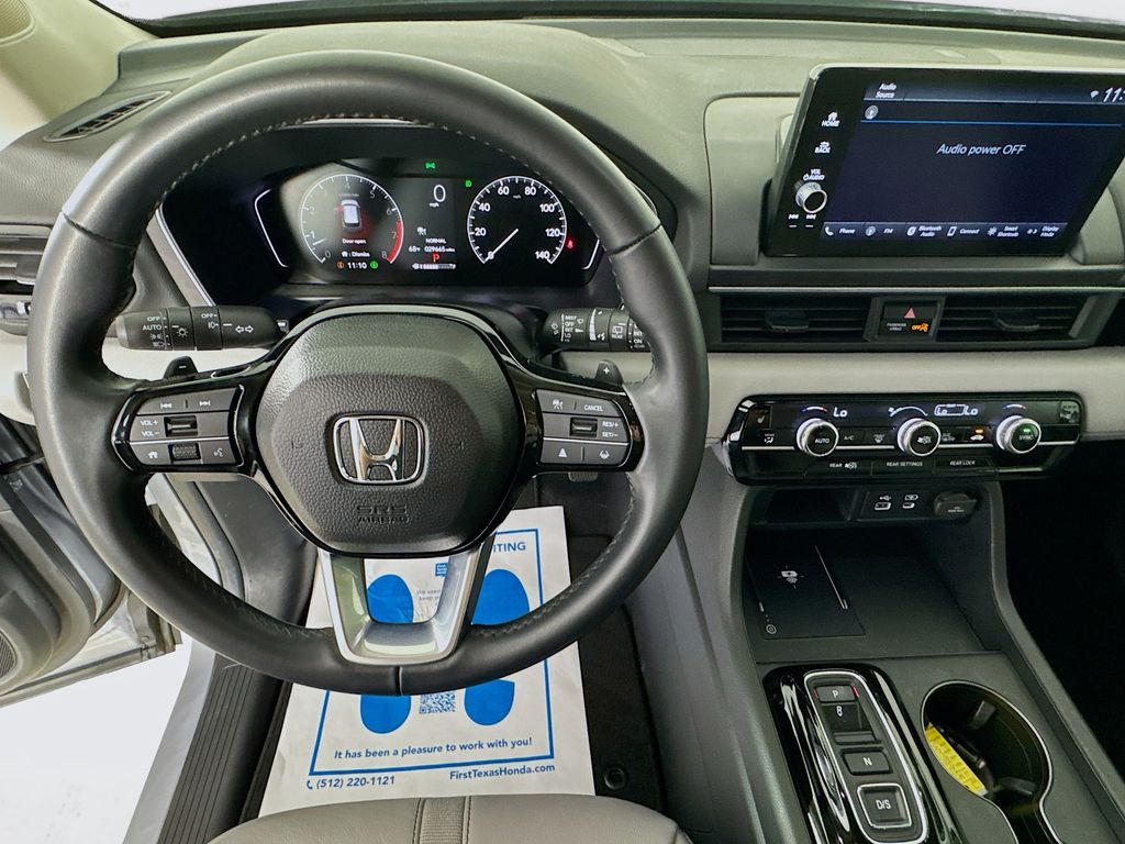 Used Car 2025 Honda Pilot  Ex-l For Sale Under $40,000 In Austin, Texas