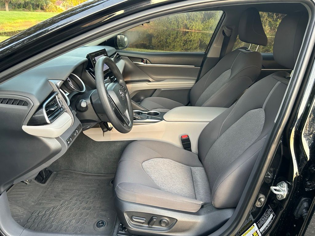 2023 Toyota Camry LE 14