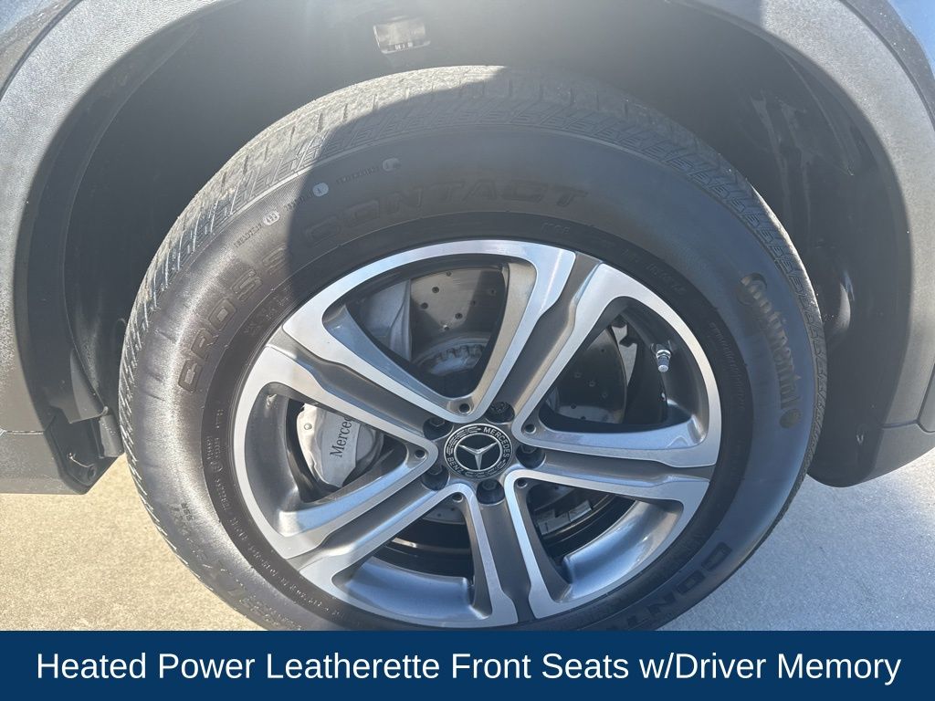 2022 Mercedes-Benz GLC 300 SUV