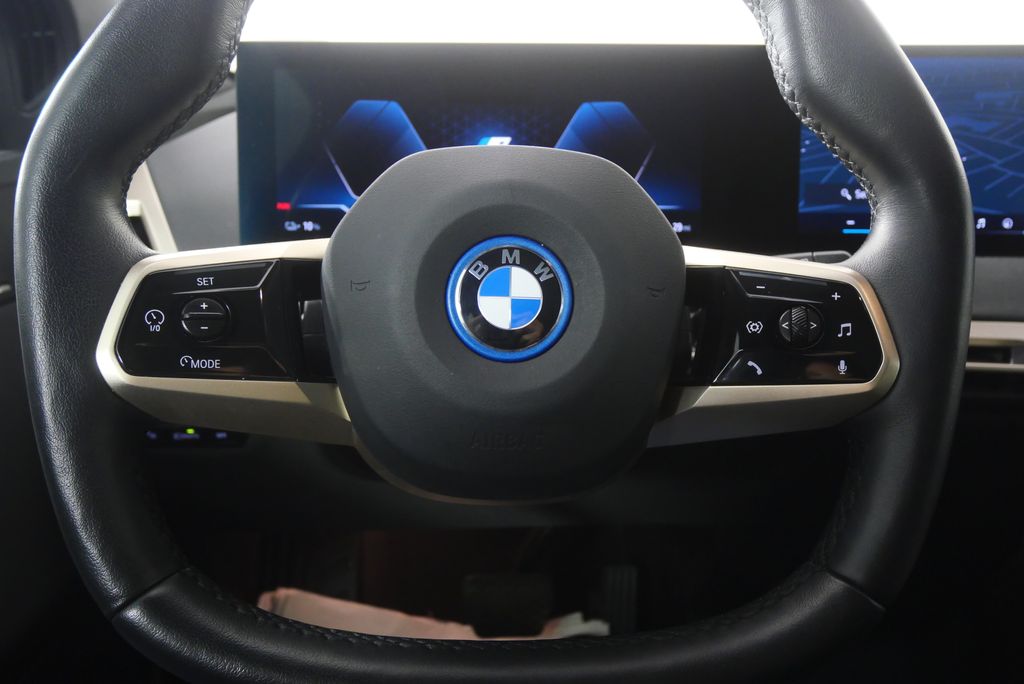 Thumbnail: 2024 BMW iX - 15