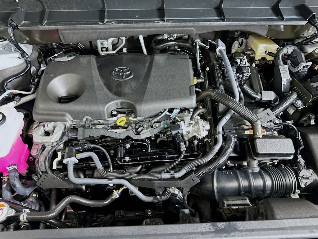 Thumbnail: 2024 Toyota Highlander - 30