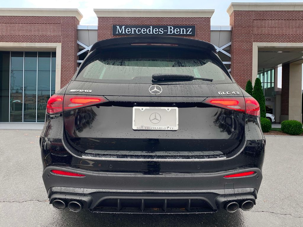 2025 Mercedes-Benz GLC 43 AMG 6