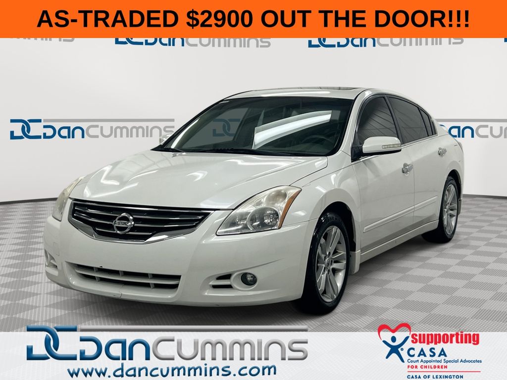  2010 Nissan Altima 3.5 SR   