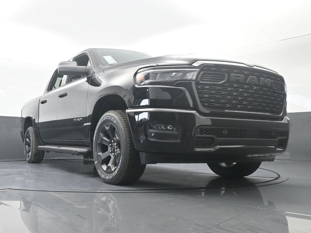 New 2026 Diamond Black Crystal Pearlcoat Ram Express image 57