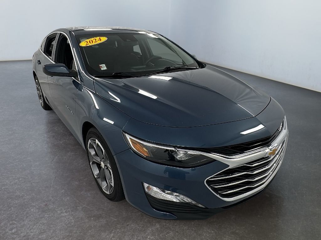 Lakeshore Blue Metallic 2024 Chevrolet Malibu LT with 1LT FWD Sedan Front-Wheel Drive Continuously Variable Transmission