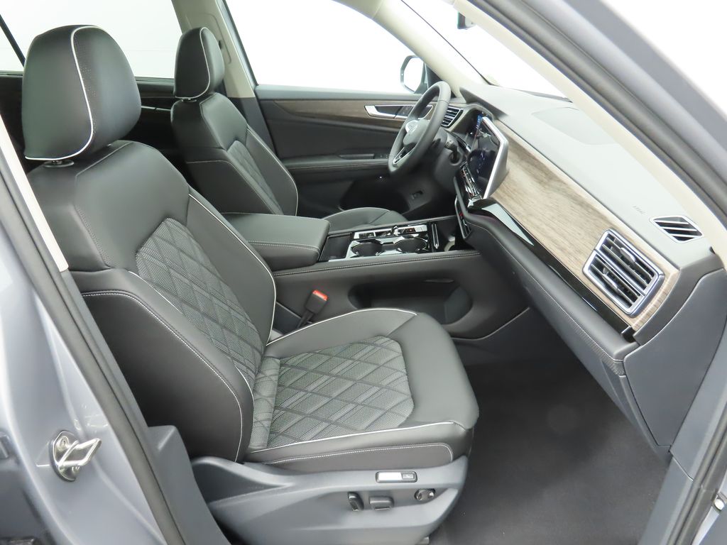 Thumbnail: 2025 Volkswagen Atlas - 20