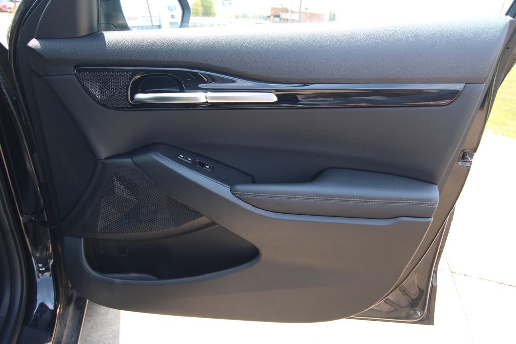 Used 2024 Kia Seltos SUV