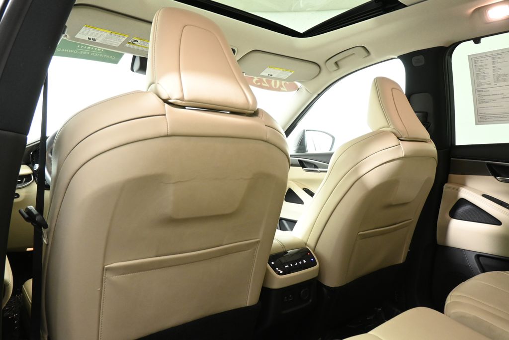 Thumbnail: 2023 INFINITI QX60 - 29