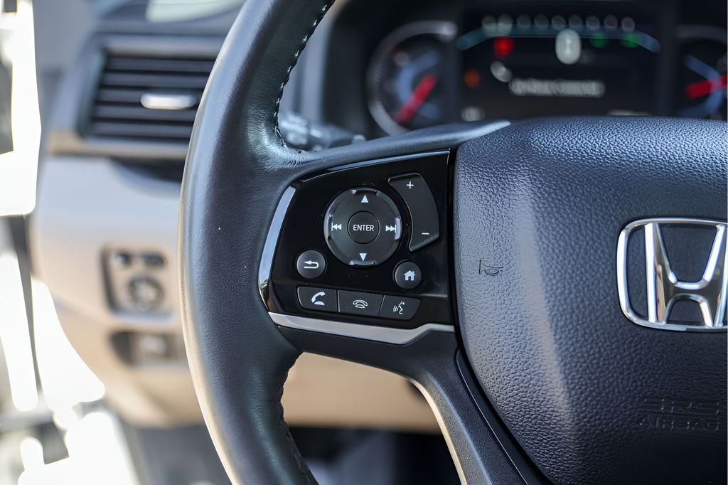 Used Car 2019 Honda Pilot  Elite For Sale Under $30,000 In Austin, Texas