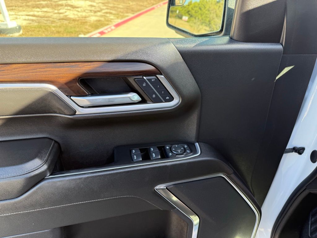 Thumbnail: 2024 GMC Sierra 1500 - 10