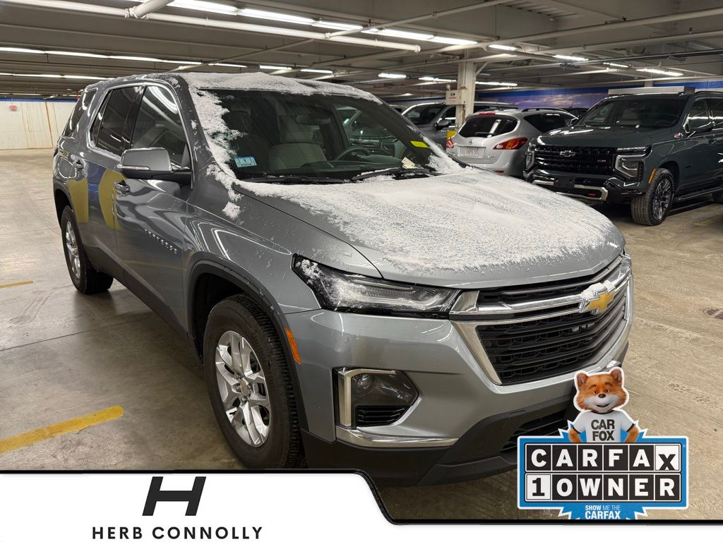 2023 Chevrolet Traverse LS AWD