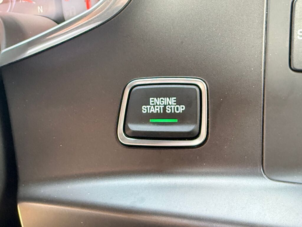 Thumbnail: 2015 Chevrolet Corvette - 6