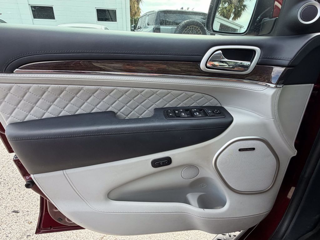 used 2020 Jeep Grand Cherokee car, priced at $24,993
