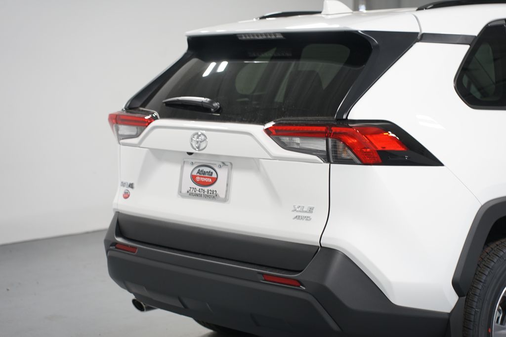 Thumbnail: 2025 Toyota RAV4 - 9