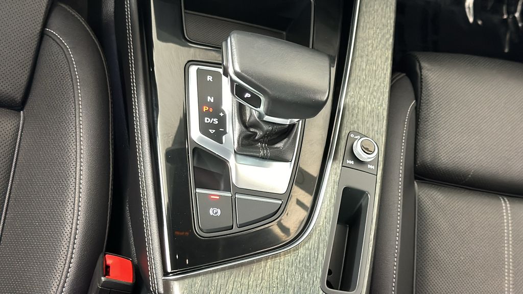 2023 Audi A4 Premium Plus 22