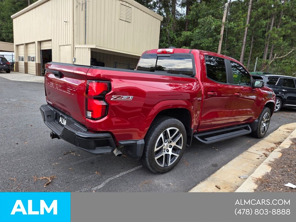 Used 2024 Red Chevrolet Z71 image 16