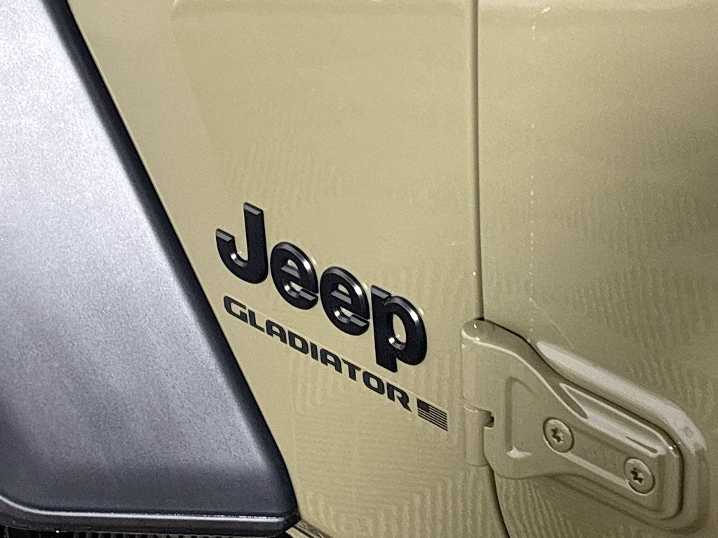 2026 Jeep Gladiator Sport S