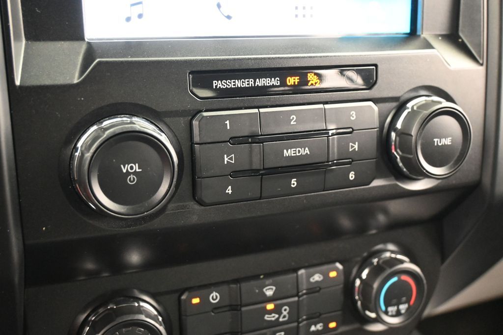 Used 2019 Ingot Silver Ford XL image 19