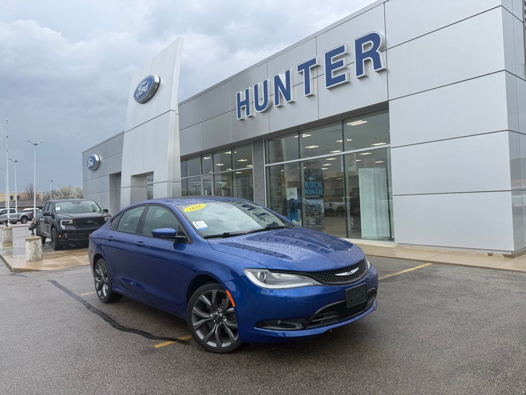 Vivid Blue Pearlcoat 2016 Chrysler 200 S Sedan AWD Sedan All-Wheel Drive 9-Speed Automatic