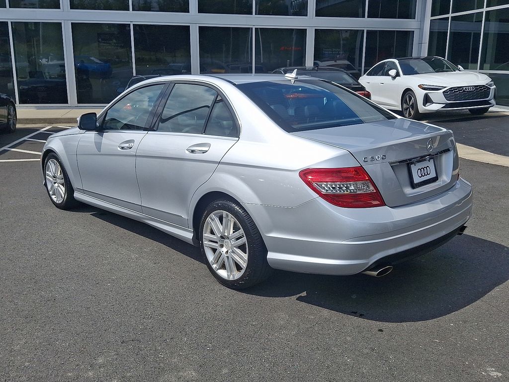 Thumbnail: 2009 Mercedes-Benz C-Class - 6