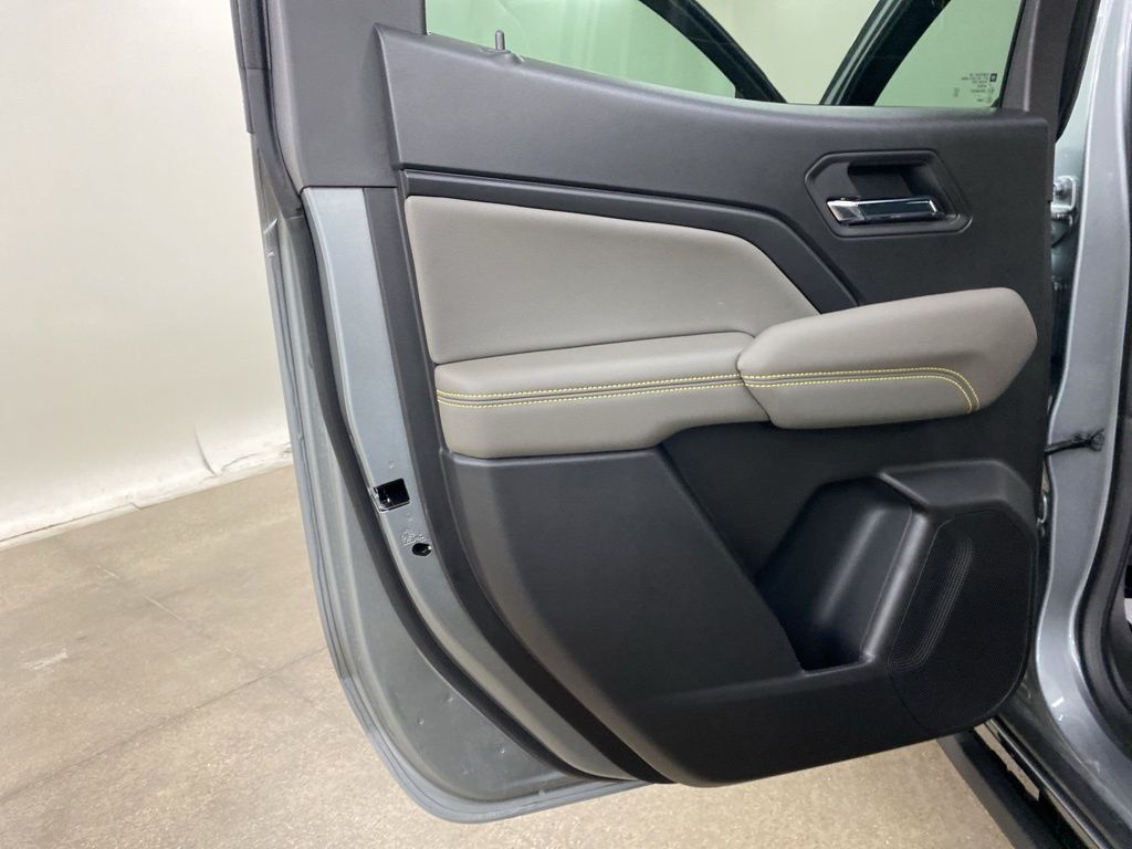 2024 Chevrolet Colorado ZR2 photo