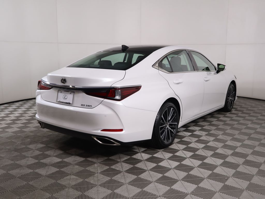 Thumbnail: 2025 Lexus ES - 5